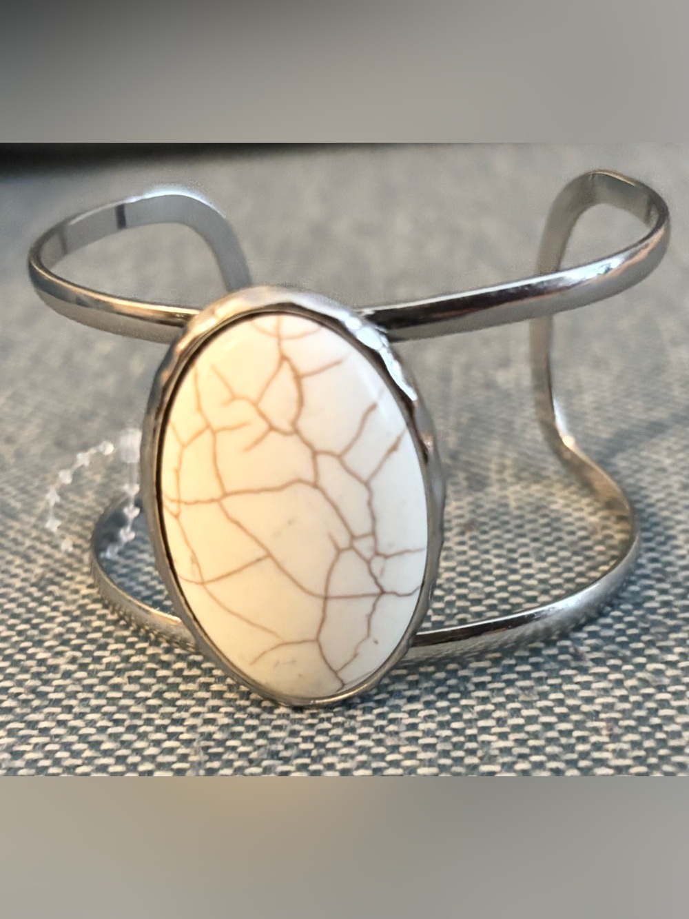 paparazzi Silver-Tone Cuff with White Veined Stone